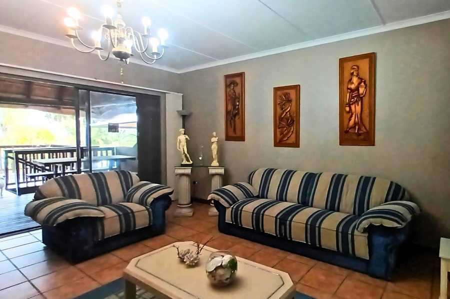 4 Bedroom Property for Sale in Beacon Bay Eastern Cape